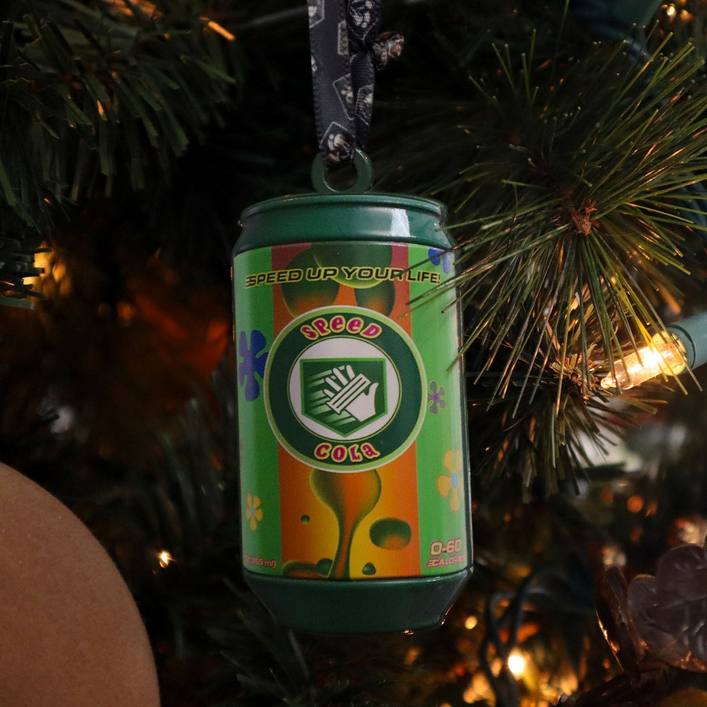 Call of Duty Speed Cola Ornament - Front View