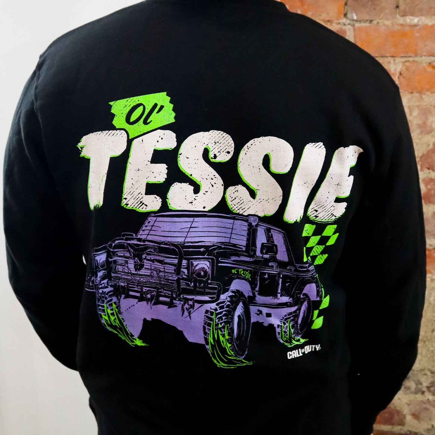 Call of Duty: Black Ops 7 Zombies Ol' Tessie Crewneck Sweatshirt - Back Model View